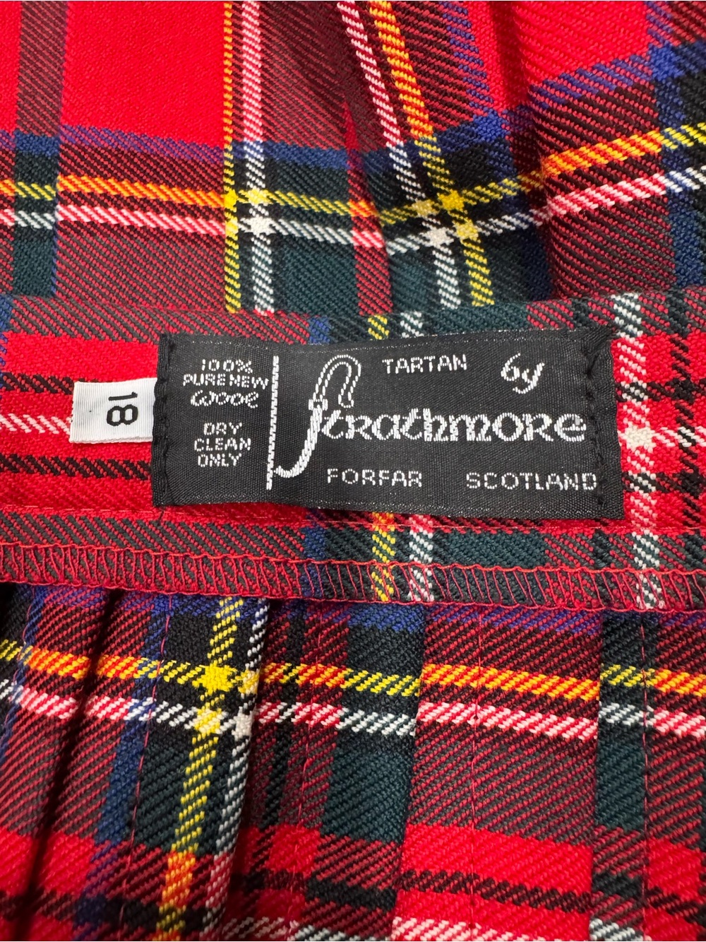 Vintage Strathmore Tartan Wool Kilt Skirt - Picture 6 of 10